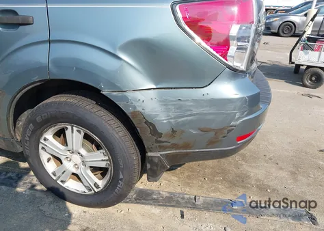 2010 Subaru Forester 2.5X from USA, damaged, VIN JF2SH6BC4AH901033